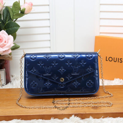 ví cầm tay nữ louis vuitton