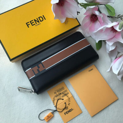 Ví Fendi