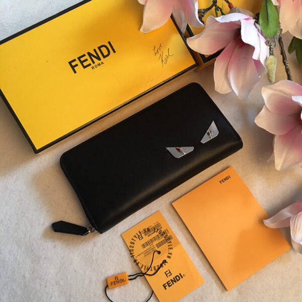 Ví Fendi