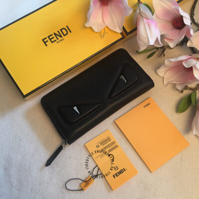 Ví Fendi