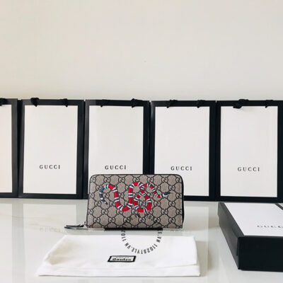 Giới thiệu chung về mẫu ví Gucci nam snake màu ghi
