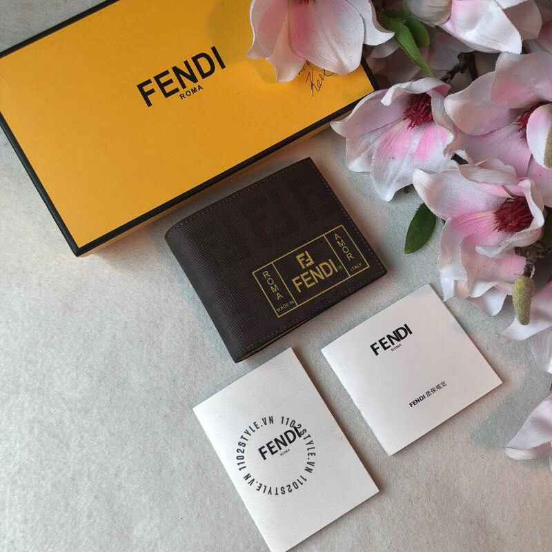 Ví ngắn Fendi