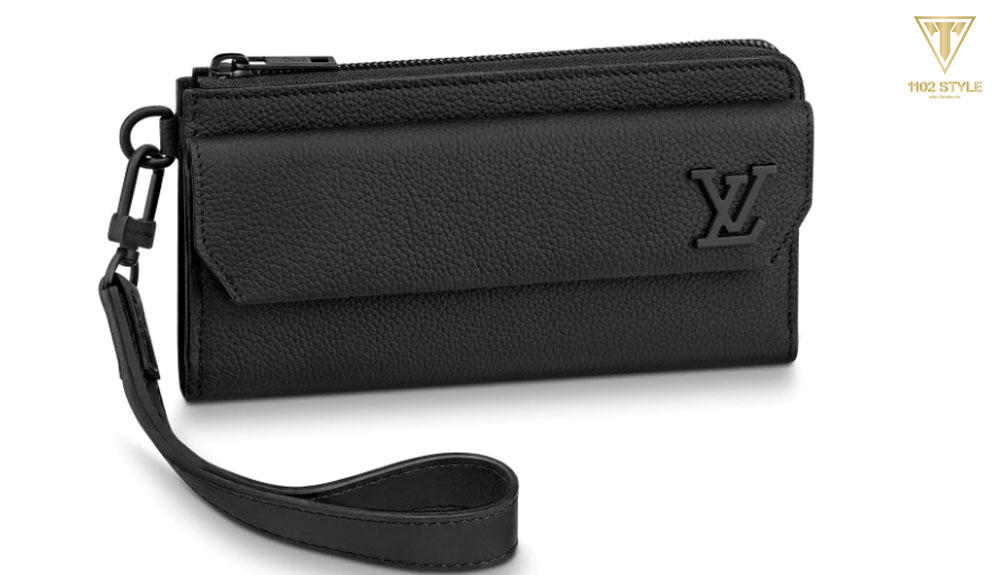 Kiểm tra kỹ xuất xứ của ví Louis Vuitton