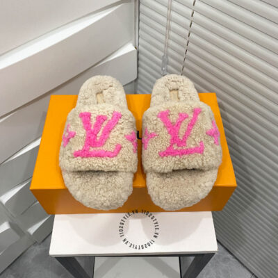 Dép Louis Vuitton nữ