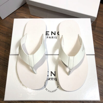 Dép xỏ ngón Givenchy nam