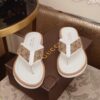 Dép xỏ ngón nam Gucci