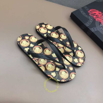 dép xỏ ngón versace nam