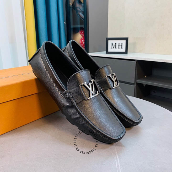 Kiểu dáng thanh lịch của Giày lười LV nam da xịn màu đen super fake
