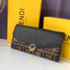 Túi fendi nữ