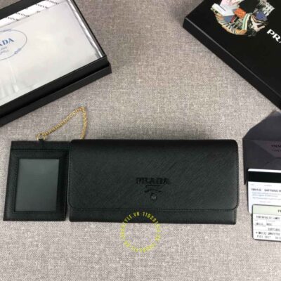 ví cầm tay nữ prada