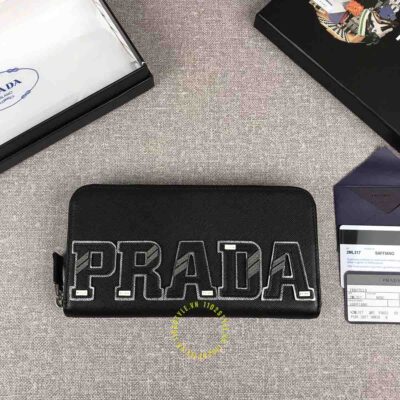 ví dài prada