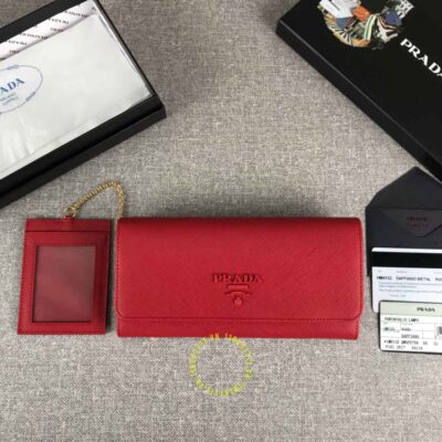 ví nữ cầm tay prada