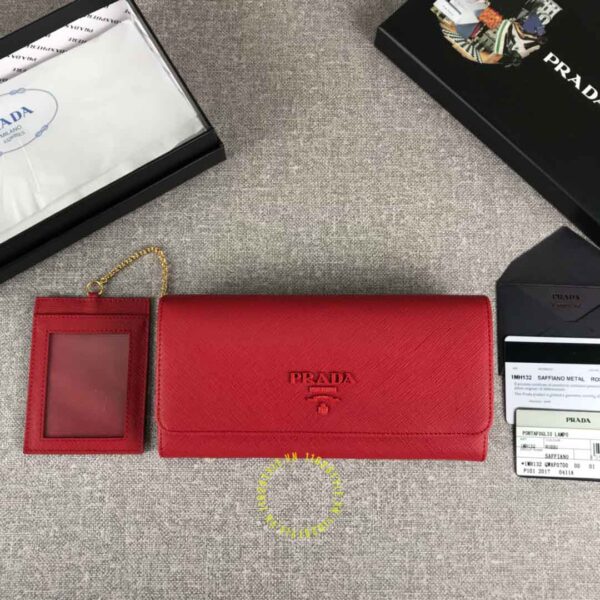 ví nữ cầm tay prada