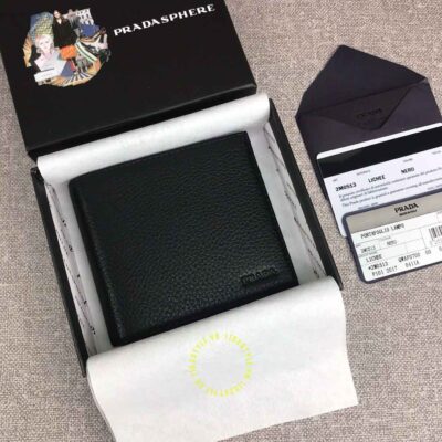 ví prada nam authentic