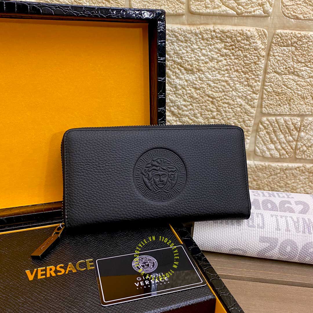 ví versace