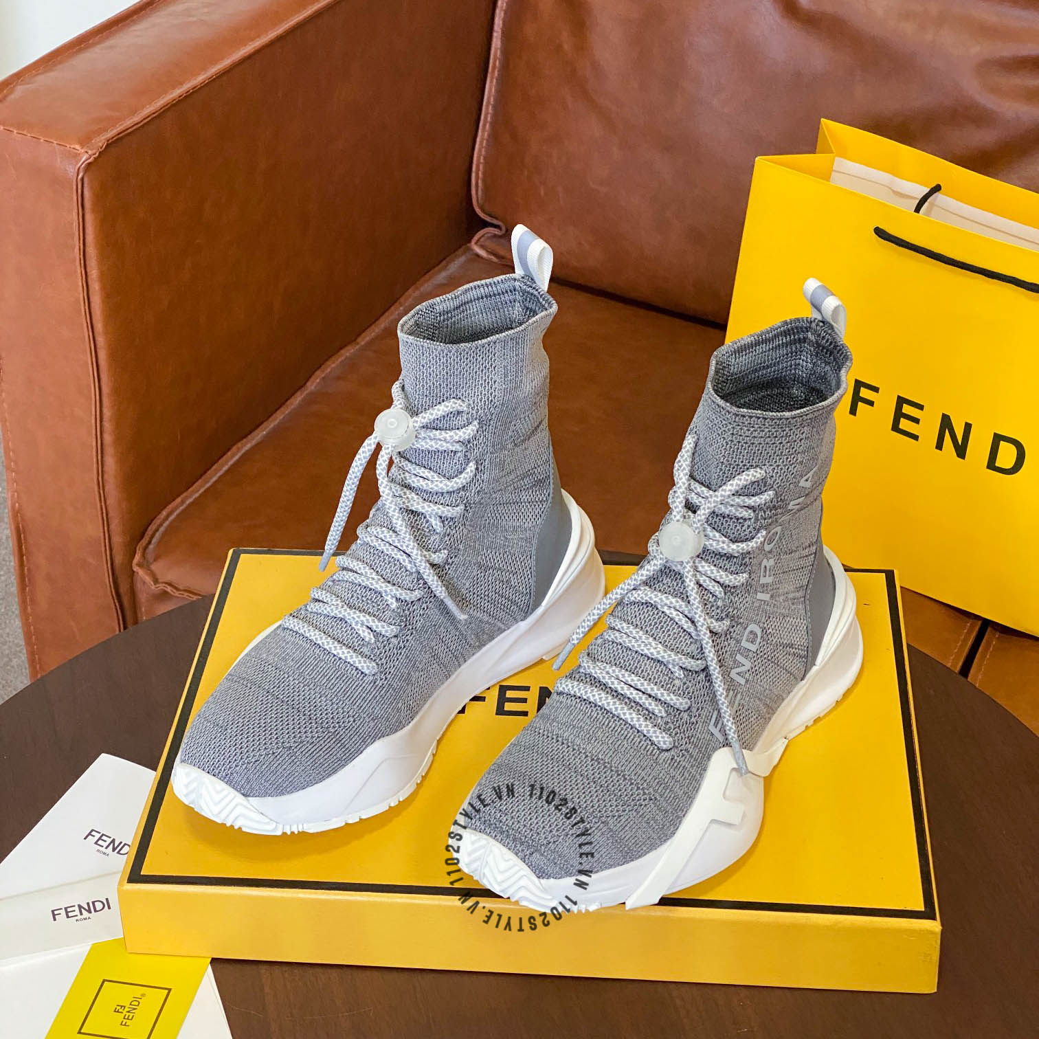 giày Fendi