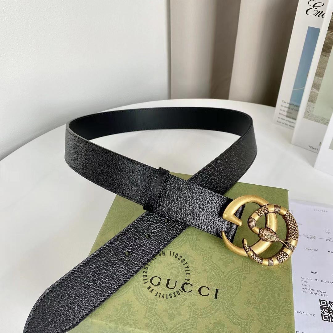 Thiết kế về thắt lưng Gucci nam mặt khóa vàng họa tiết