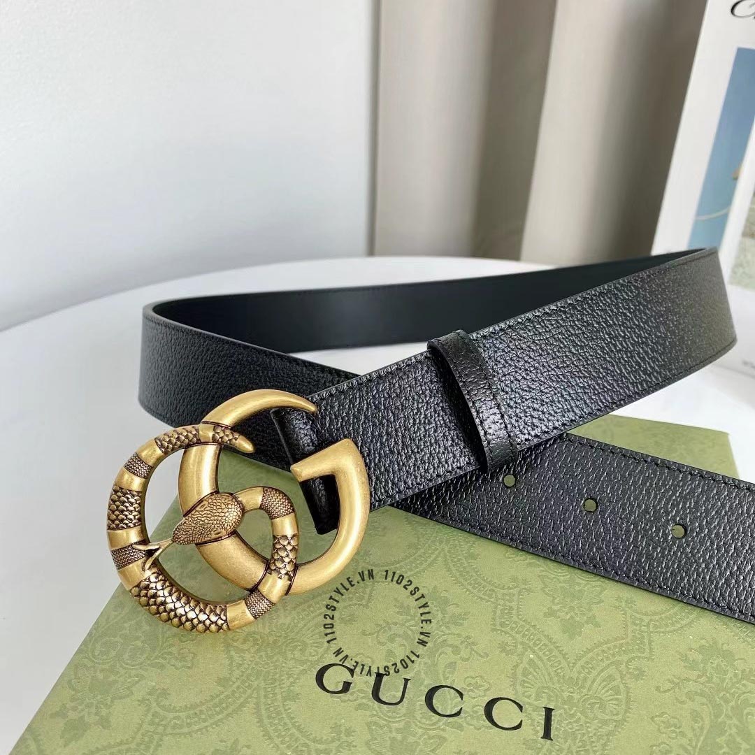 Màu sắc chủ đạo thắt lưng Gucci nam mặt khóa vàng họa tiết