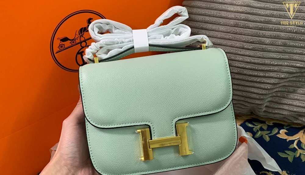 Túi đeo chéo Hermes Like Auth tại Showroom 1102 STYLE có đặc điểm gì ?