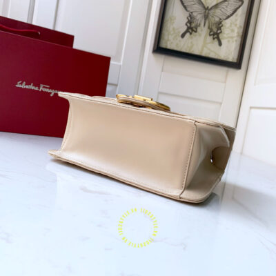 Túi Salvatore Ferragamo đeo chéo cao cấp