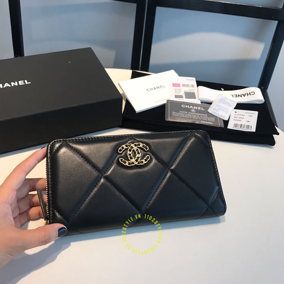 ví dài chanel