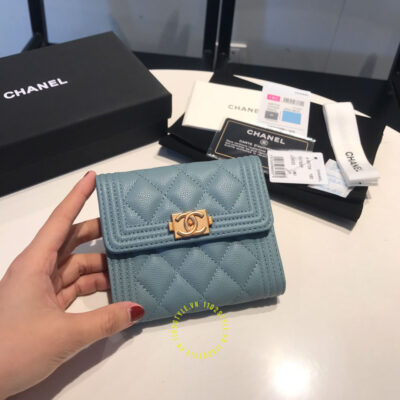 ví ngắn chanel