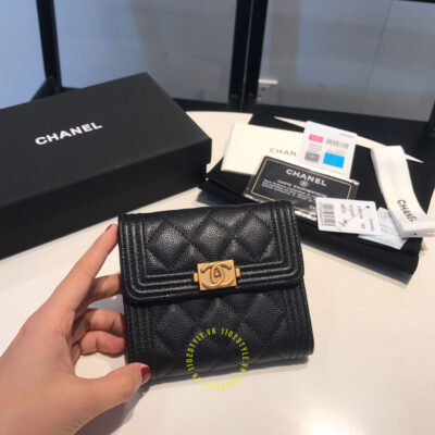 ví ngắn chanel