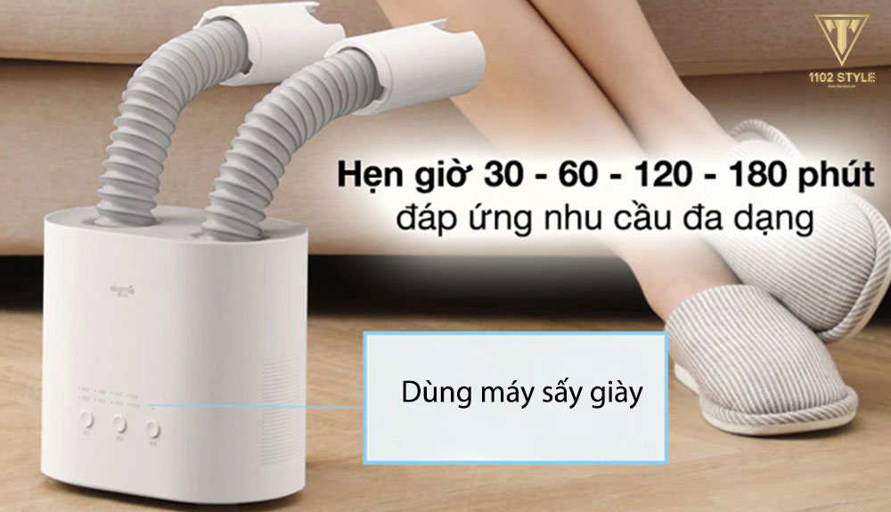 Nên thường xuyên kiểm tra giày trong quá trình sấy để đảm bảo rằng chúng không bị hư hỏng.