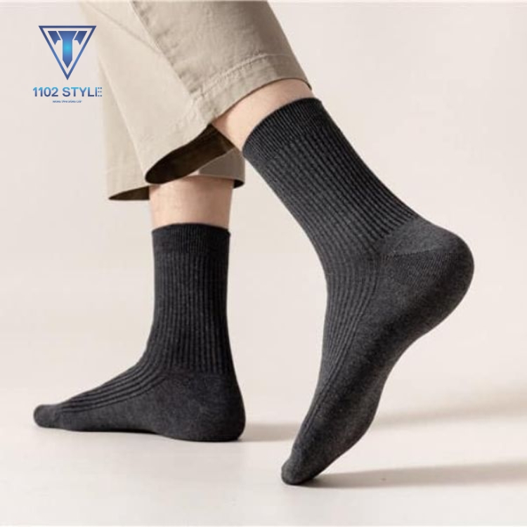 Màu tất cũng là yếu tố vô cùng quan trọng