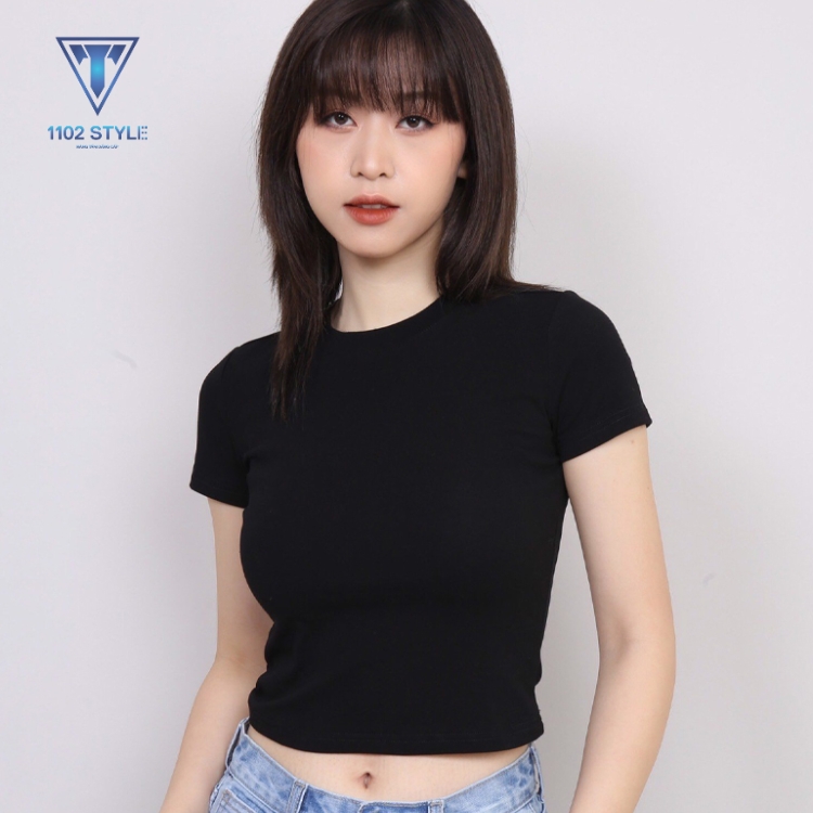 Áo croptop bó - croptop là gì