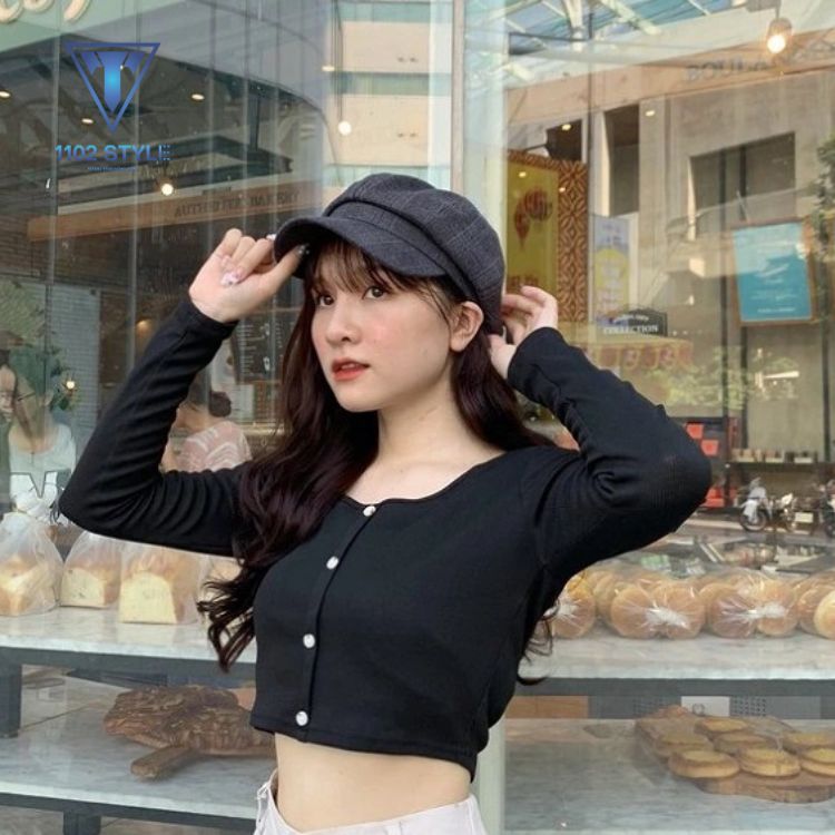 Phụ kiện đi kèm croptop tay dài