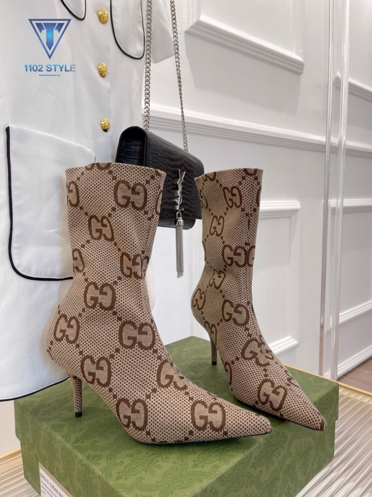 Một số mẫu giày boot cao cổ hàng hiệu siêu cấp