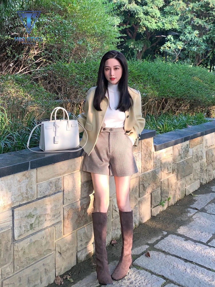 Phối đồ với giày boot nữ cổ cao