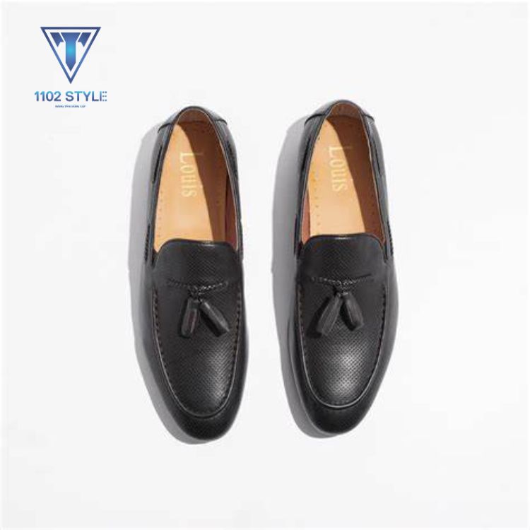 phối đồ với giày loafer nữ