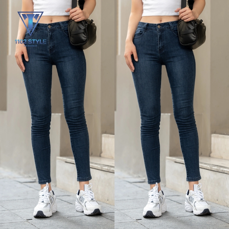 Quần jean skinny và giày sneaker
