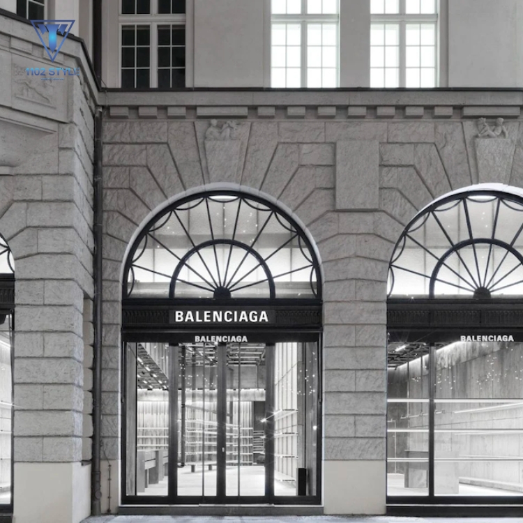 Lịch sử và quá trình phát triển của Balenciaga
