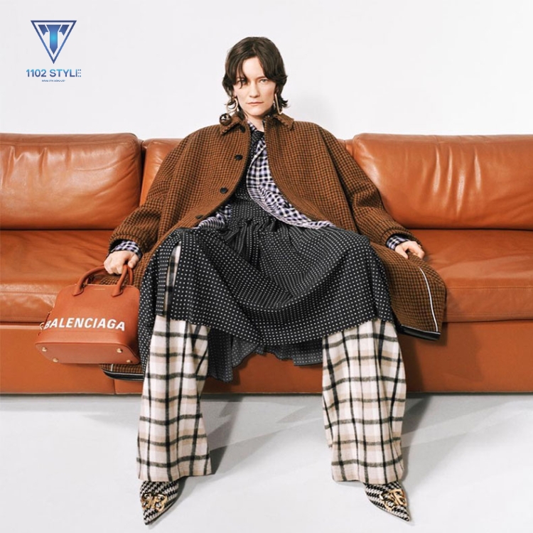 Các sản phẩm thời trang của hãng Balenciaga