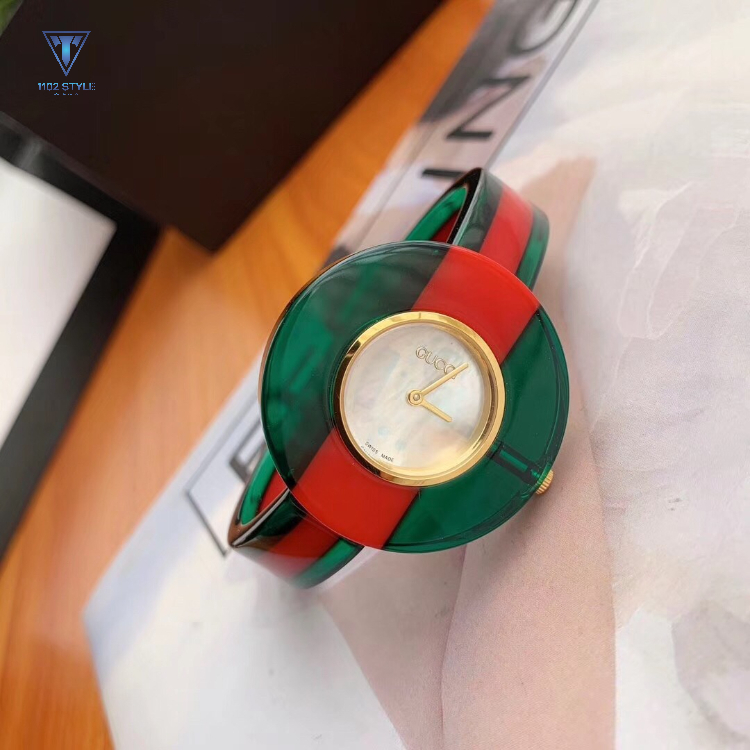 Hoạ tiết Gucci sọc hai màu Vintage Web 1950