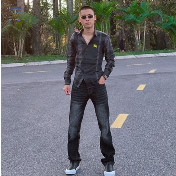 Quần jean bó cạp trễ