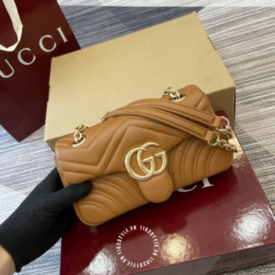 Gucci Marmont Size 22 Gia Bao Nhieu (1)