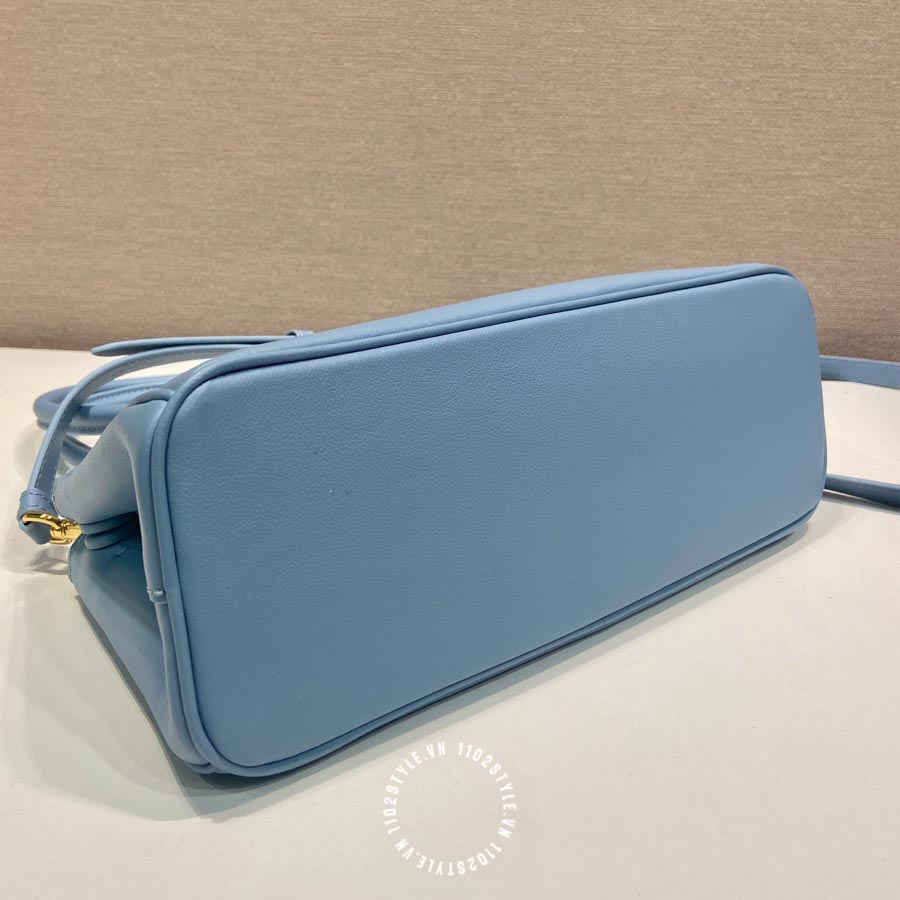 Prada Tui Mau Xanh (2)