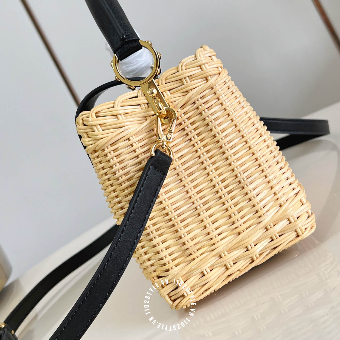 Tui Cam Tay Louis Vuitton (5)