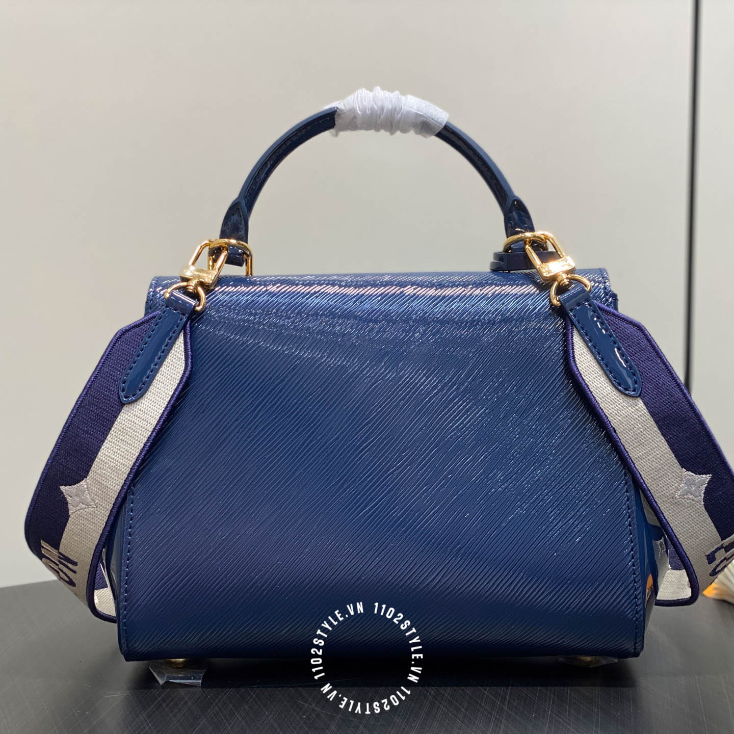 Tui Cheo Louis Vuitton (1)