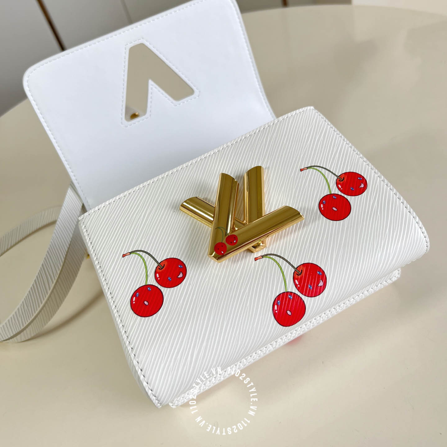 Tui Cheo Louis Vuitton (4)