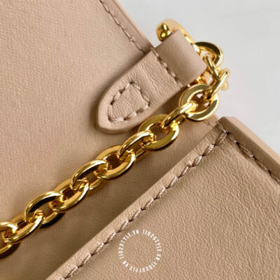 Tui Deo Cheo Louis Vuitton (3)