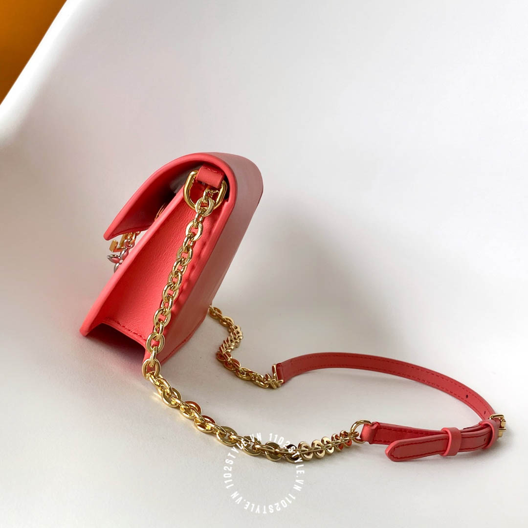 Tui Deo Cheo Louis Vuitton (4)