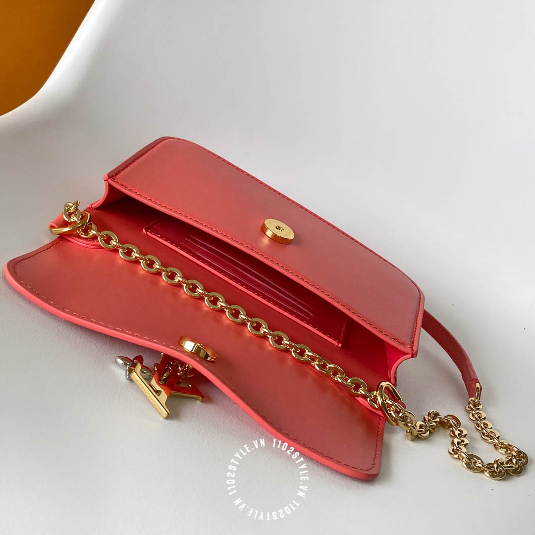 Tui Deo Cheo Louis Vuitton (5)