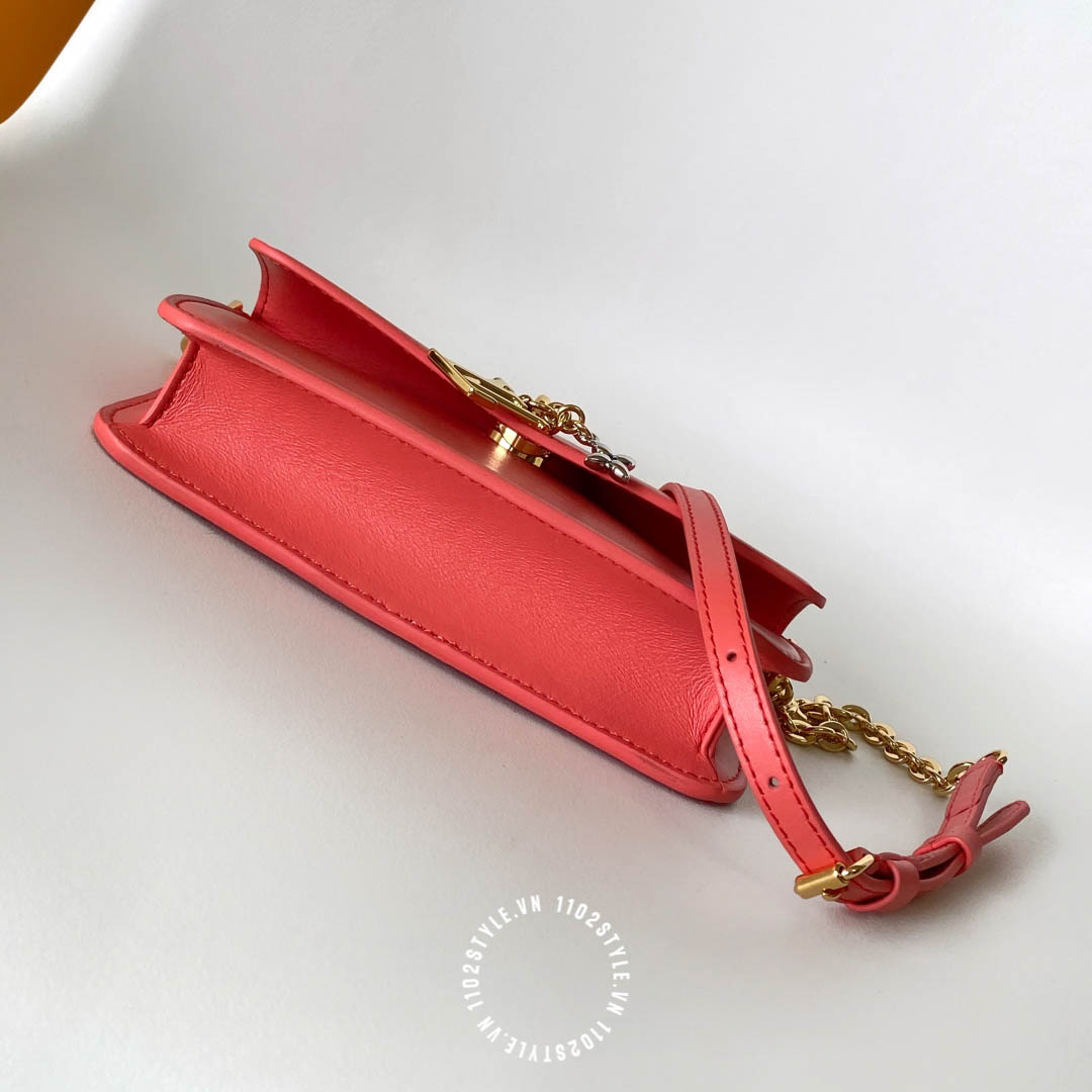 Tui Deo Cheo Louis Vuitton (6)