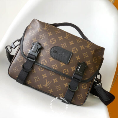 Tui Deo Cheo Nam Hang Hieu Louis Vuitton (1)