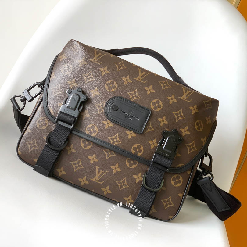 Tui Deo Cheo Nam Hang Hieu Louis Vuitton (1)